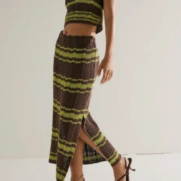 Free People Donni Sweater Set. - Picture 4 of 10